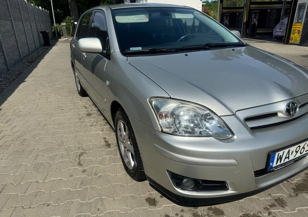 Toyota Corolla cena 10900 przebieg: 238471, rok produkcji 2004 z Warszawa małe 29